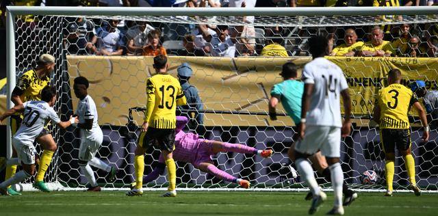 世俱杯|皇家马德里晋级四强