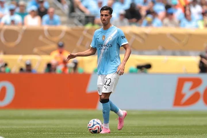 曼城冬窗重磅引援黯然离队，2960万英镑加盟，7个月仅出场1分钟