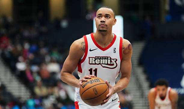 新奥尔良鹈鹕三位签约球员介绍