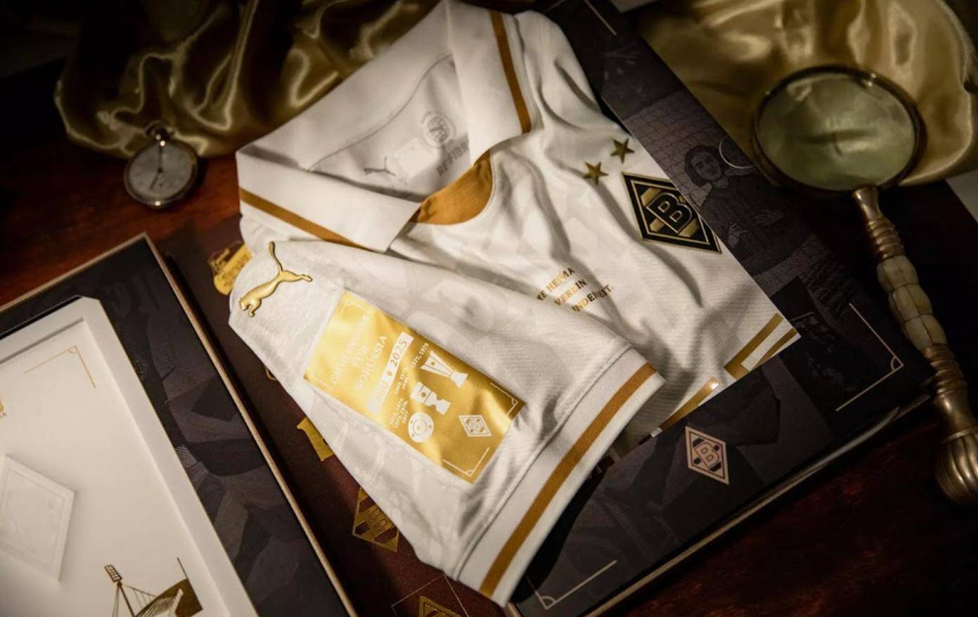 门兴格拉德巴赫发布125周年纪念版球衣