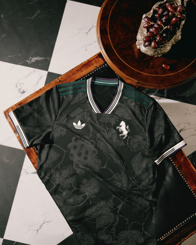 阿迪达斯发布尤文图斯2025/26赛季第二客场球衣