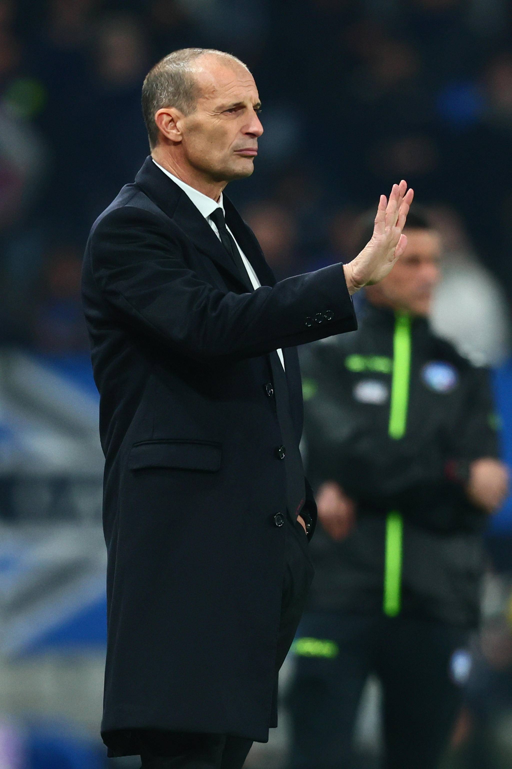 （外代二线）足球——意甲：亚特兰大平AC米兰