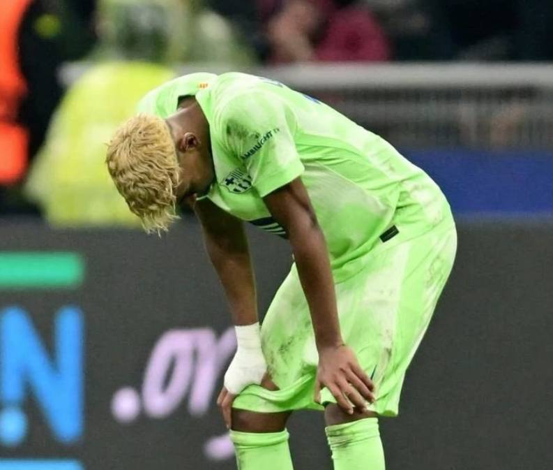 巴萨队友力挺亚马尔，佩德里库巴西取关卡瓦哈尔，西班牙队内讧？