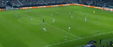 曼联的痛：25岁安东尼无敌跑位后惊艳吊射，现场视角，太丝滑了