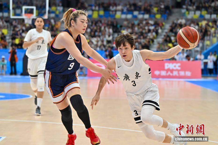 全运会篮球项目女子成年组：广东女篮时隔8年再夺金牌