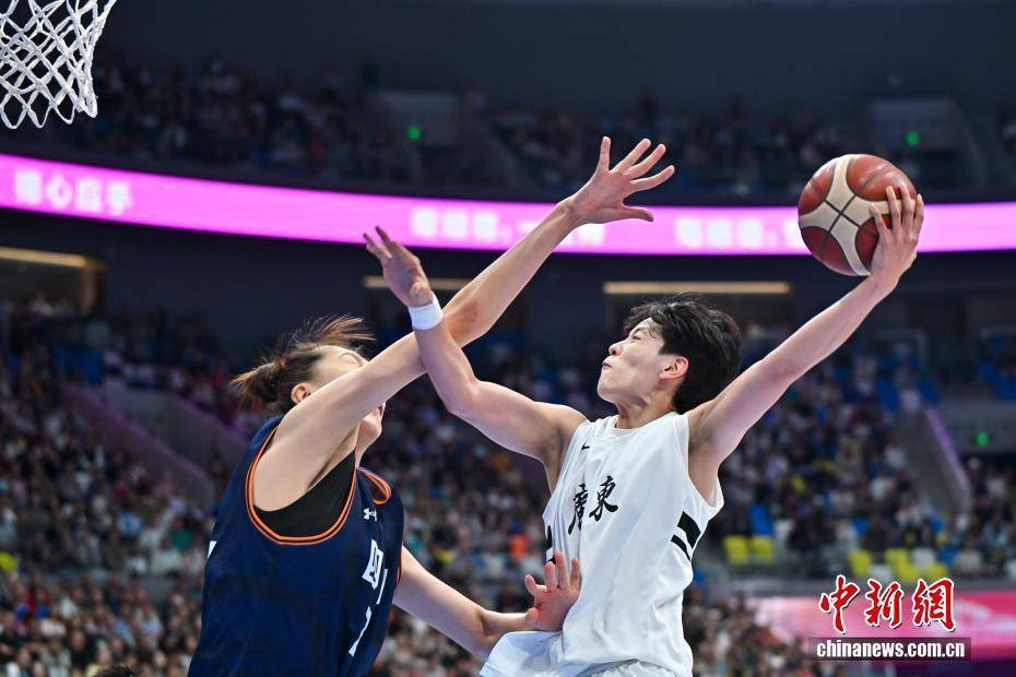 全运会篮球项目女子成年组：广东女篮时隔8年再夺金牌