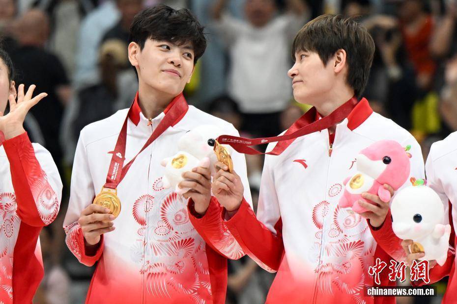 全运会篮球项目女子成年组：广东女篮时隔8年再夺金牌