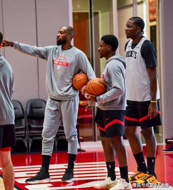 3射手配双塔!火箭队全新2阵成型!2老将难入轮换,静待大闸复出